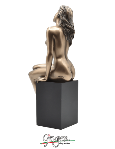 Statua di ragazza distesa - 20 cm