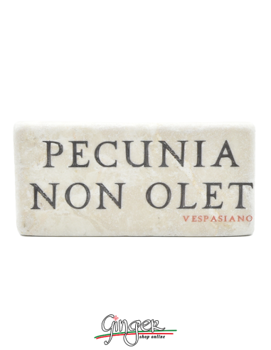 Calamita in marmo - Pecunia non olet (Il denaro non ha odore)