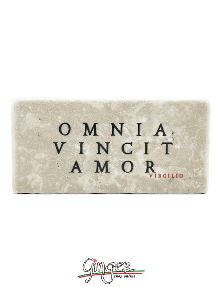 Calamita in marmo - Omnia vincit amor (L'amore vince tutto)