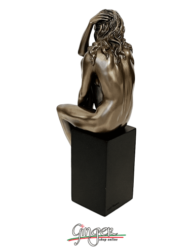Statua di ragazza distesa - 20 cm